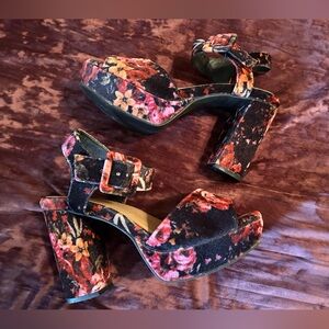 Floral Velvet Platform square toe heels wide width torrid size 9